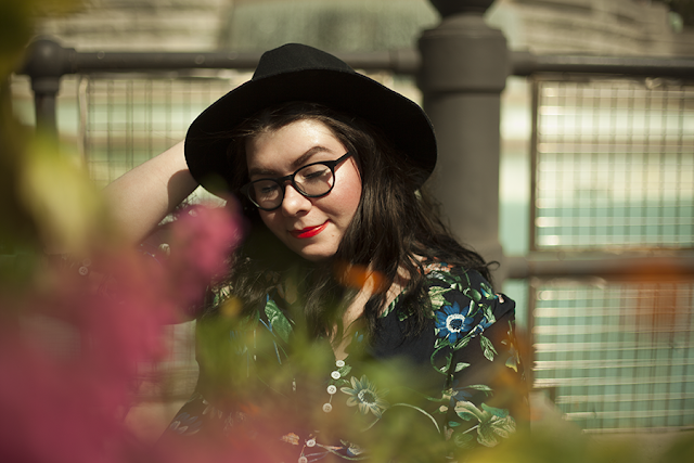 outfit katielikeme.com floral dress amazon